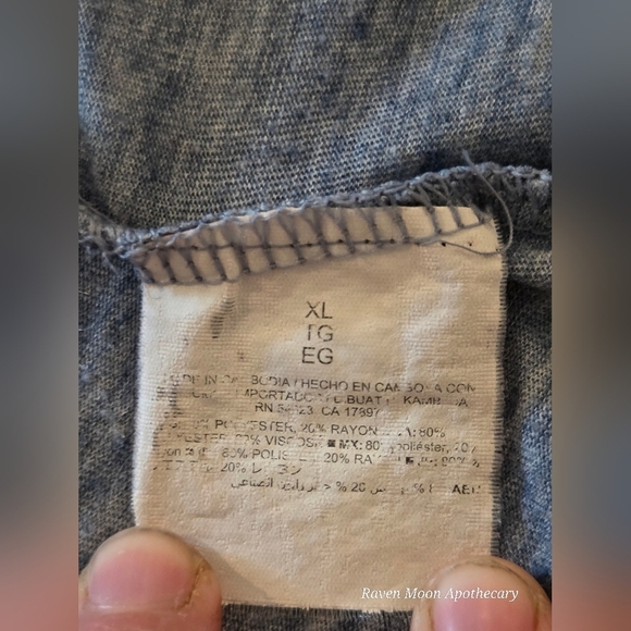 Casual Gray Open-Front Sweater - Picture 7 of 9